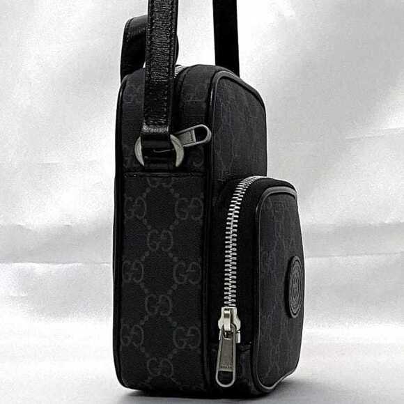 GUCCI Black Leather Shoulder Bag - Picture 4 of 11